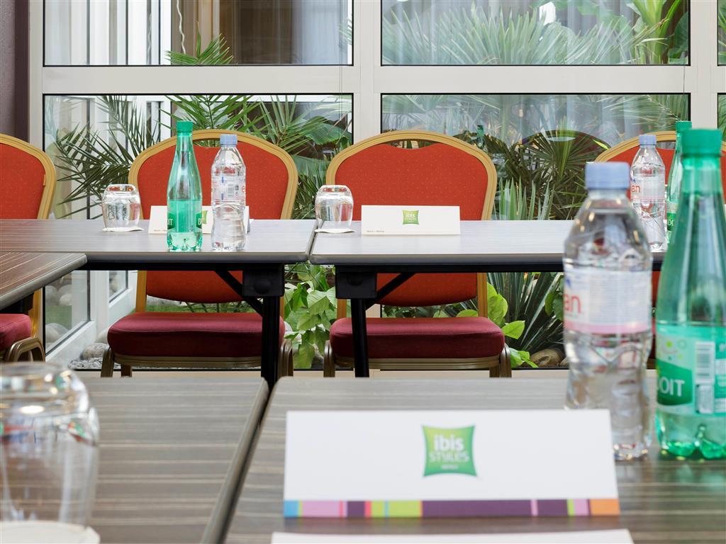 Ibis Styles Chalon Sur Saone Hotel Exterior photo